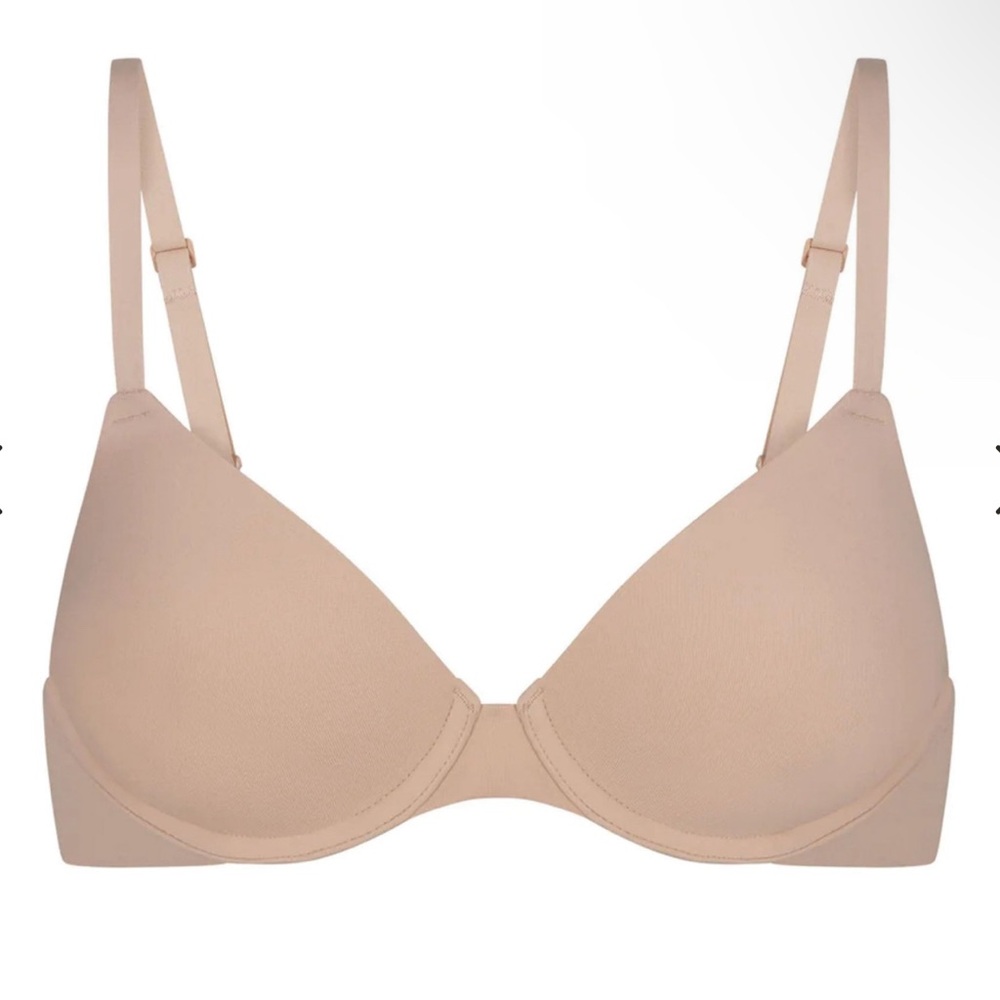 SKIMS FITS EVERYBODY T SHIRT BRA